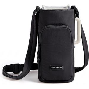 BAGSMART 40oz Magnetic Water Bottle Holder with Strap, Drink Carrier Bag Crossbody Gym Bag, Gym Accessories for Women/Men(Black)