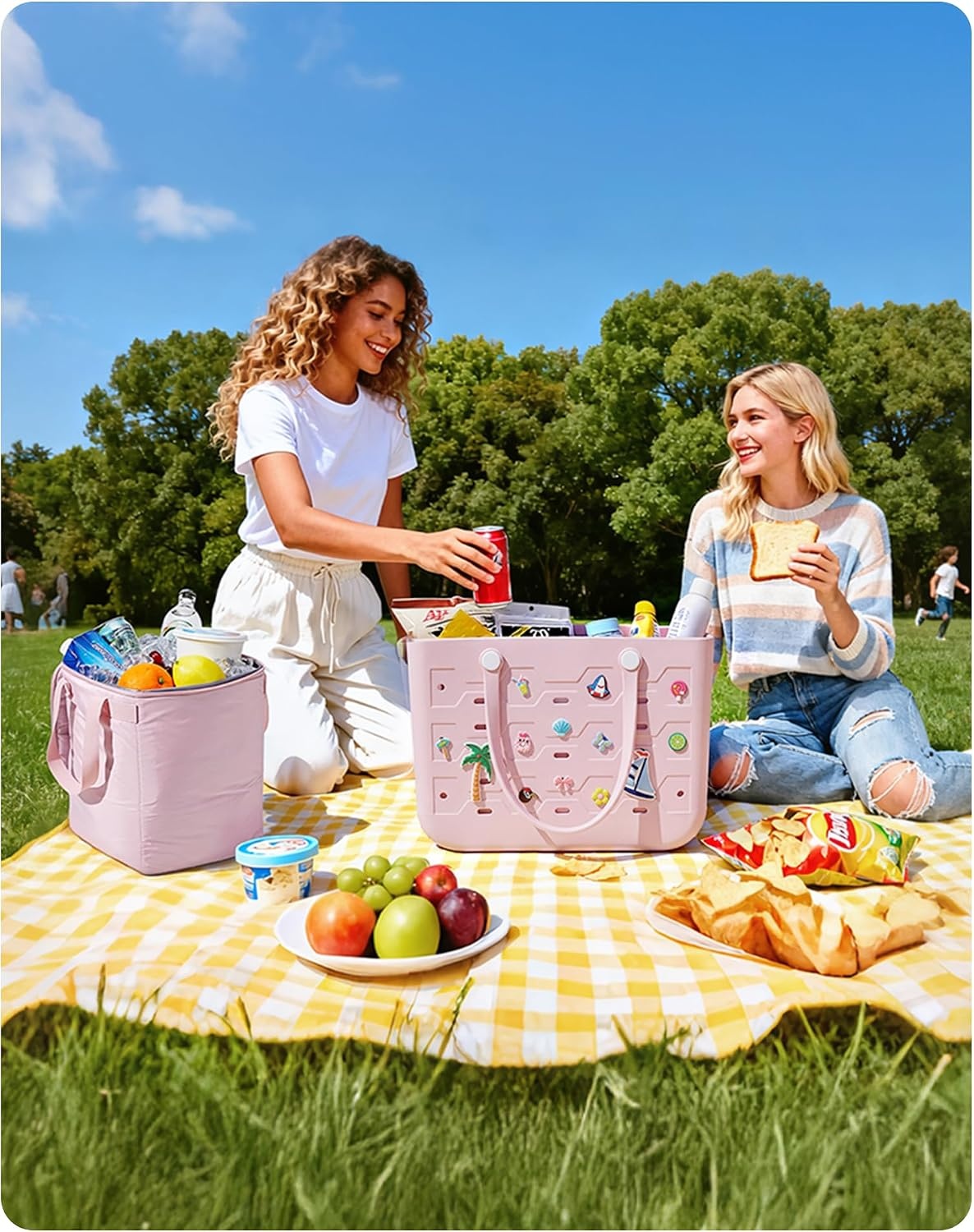 image:imageBAGSMART Beach Bag for Women Waterresistant Rubber Tote Bag Sandproof Vacation Essentials for Summer Swim Cruise PoolLight Blue